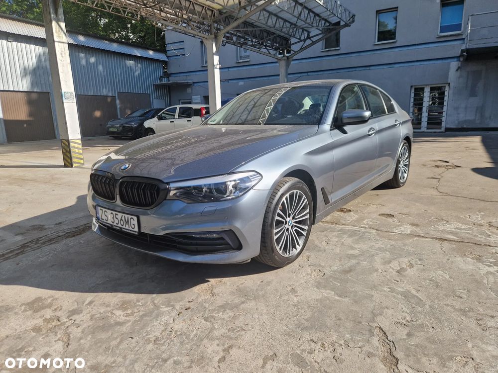 BMW Seria 5 520d xDrive MHEV Sport Line sport - 19
