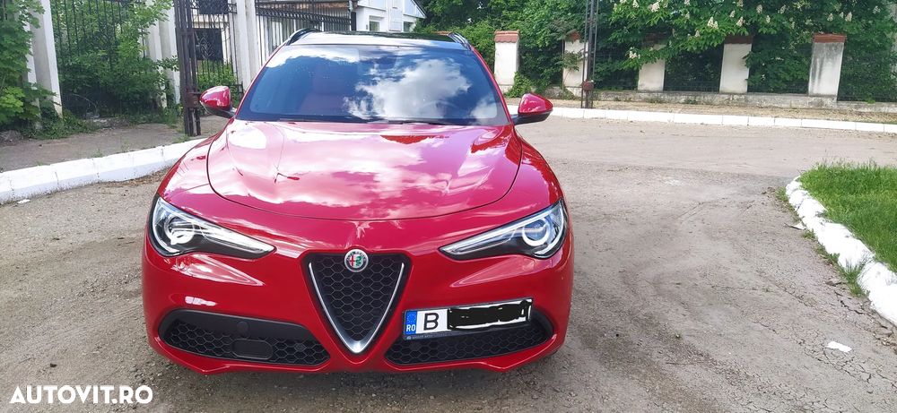 Alfa Romeo Stelvio 2.0 Turbo 16V AT8-Q4 Ti - 5