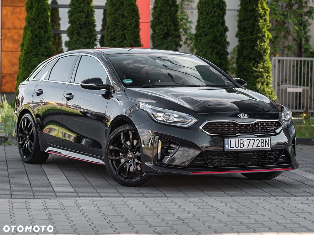 Kia ProCeed 1.6 T-GDI GT - 1