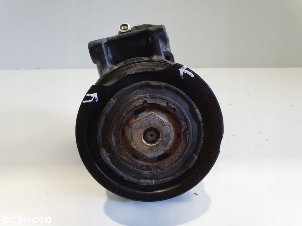 SPRĘŻARKA KLIMATYZACJI Audi A4 B8 2.0 TDI _ pompa 8K0260805E - 6