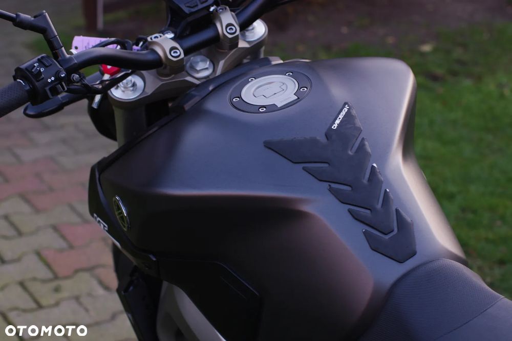 Yamaha MT - 18