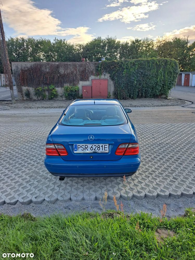 Mercedes-Benz CLK 200 - 9