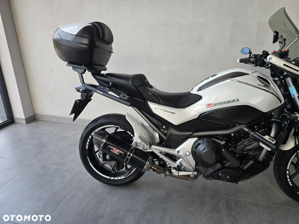 Honda NC - 28