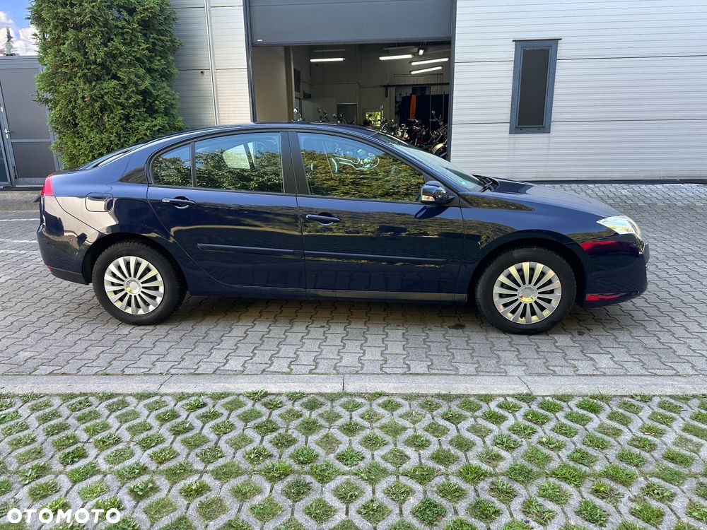 Renault Laguna 1.6 16V 110 Expression - 11
