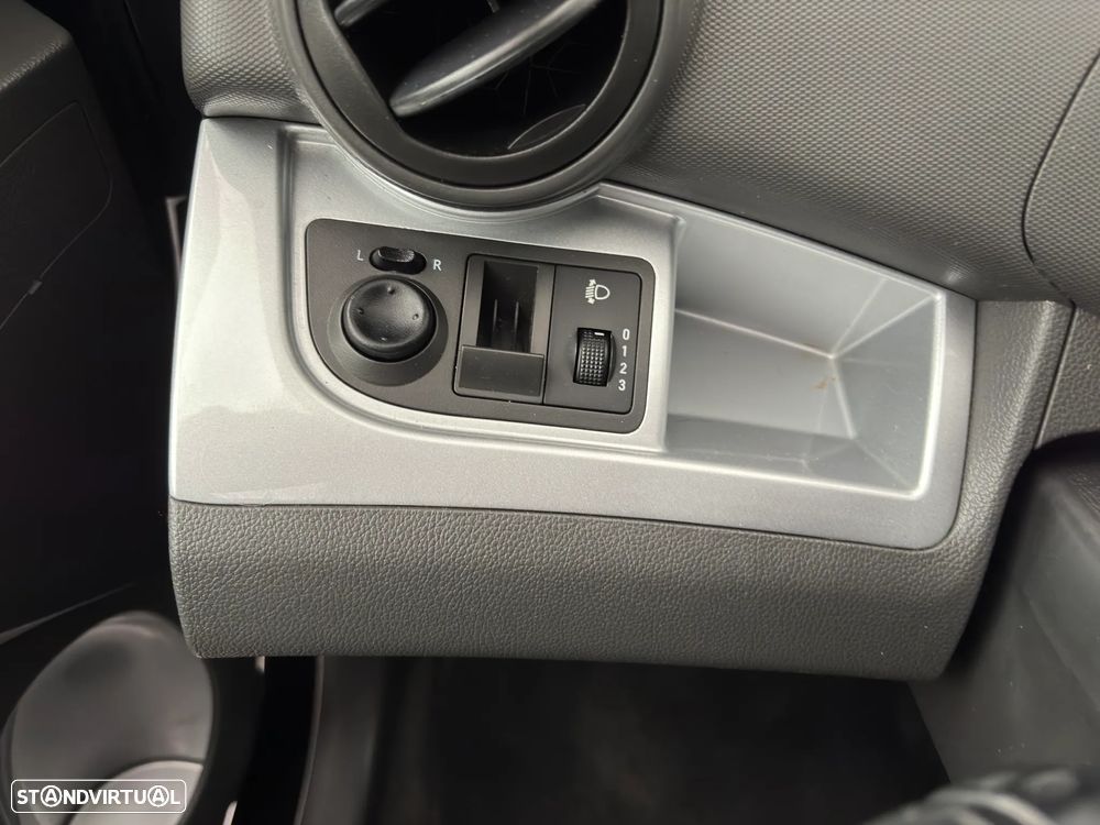 Chevrolet Spark 1.0 LS - 10