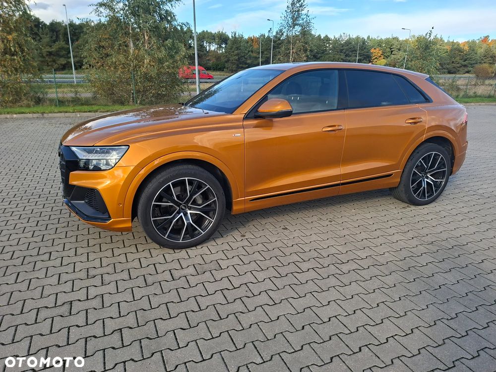 Audi Q8 - 1