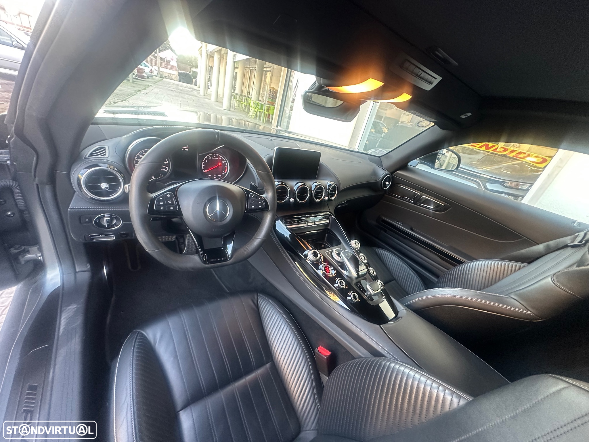 Mercedes-Benz AMG GT Standard - 15