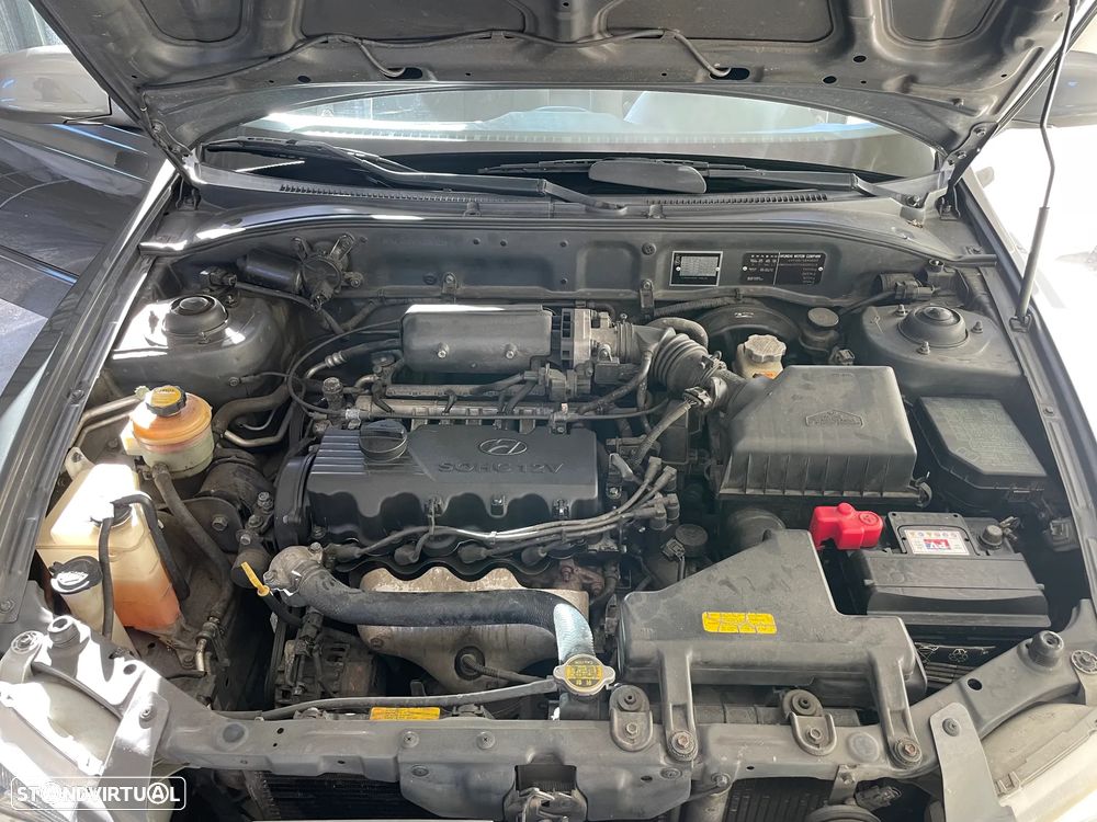 Hyundai Accent 1.3 GLS - 16