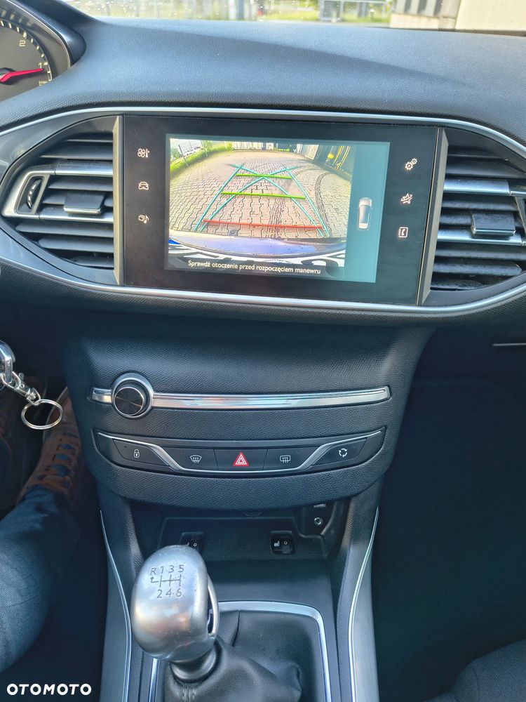 Peugeot 308 - 14