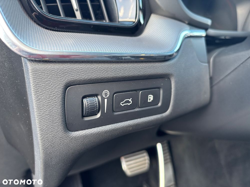 Volvo XC 60 T8 AWD Geartronic Polestar Engineered - 20