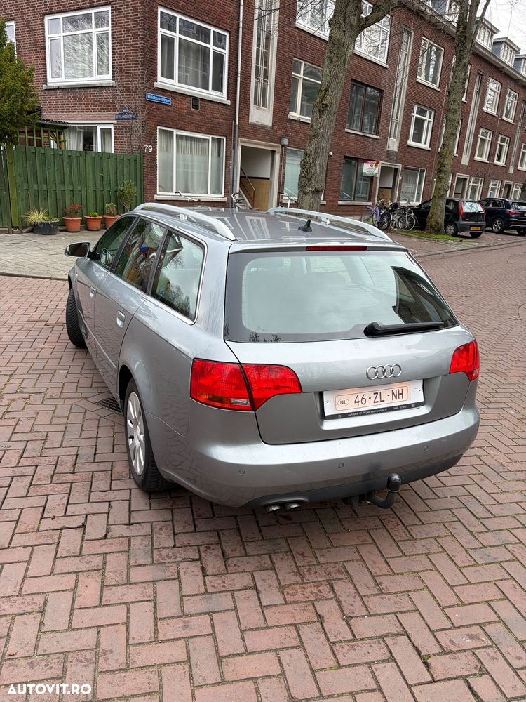 Audi A4 - 4
