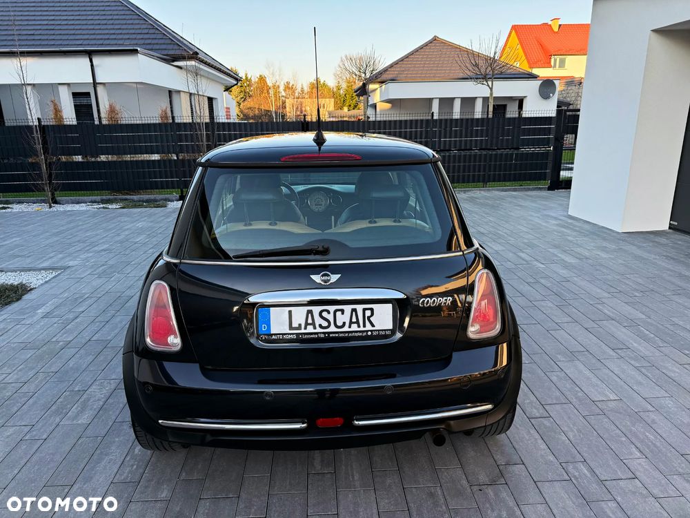 MINI Cooper Checkmate - 24