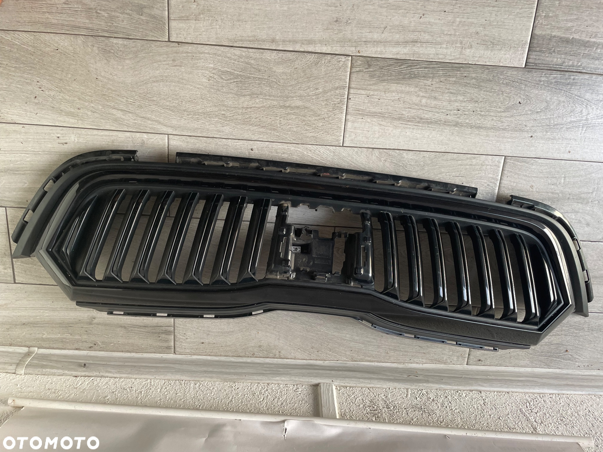 Grill Atrapa Skoda OCTAVIA IV Black Shadow Czarny Oryginał - 10
