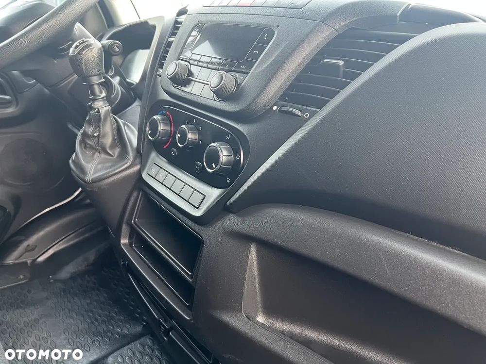 Iveco Daily 35C14 Maxi L4H2 2,3 140 KM klima tempomat - 22