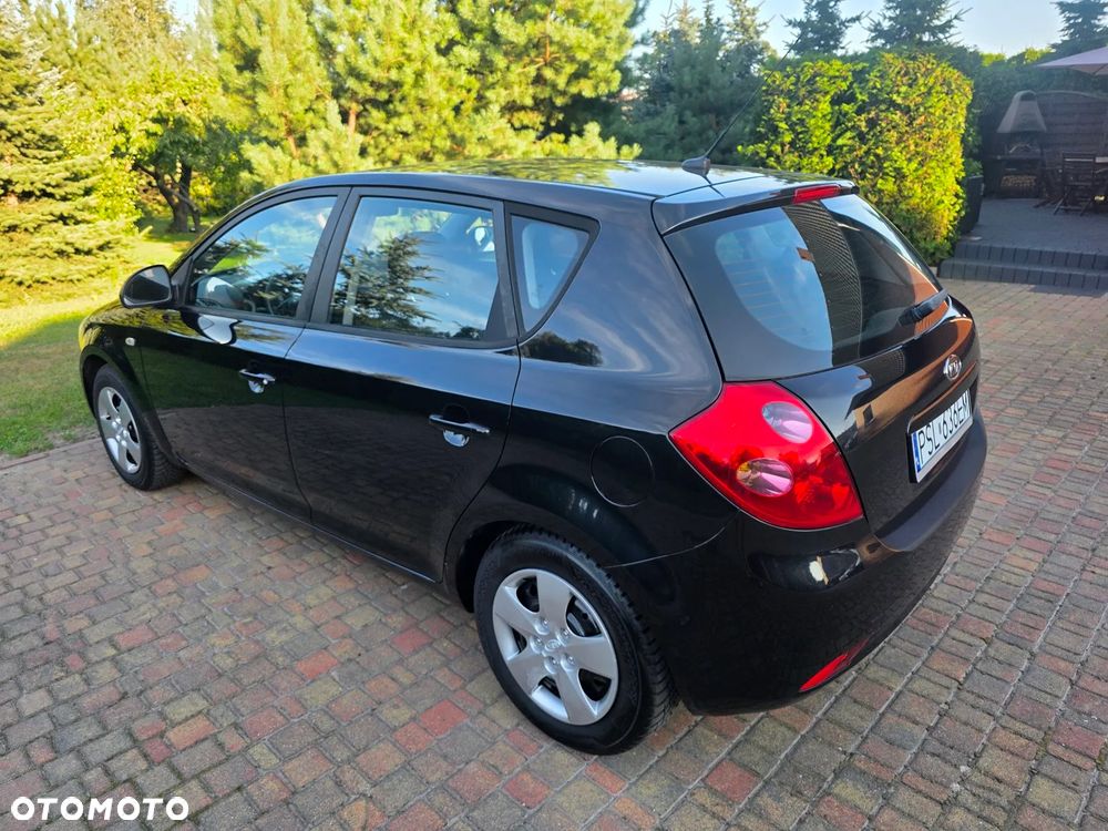 Kia Ceed 1.4 Comfort + - 10