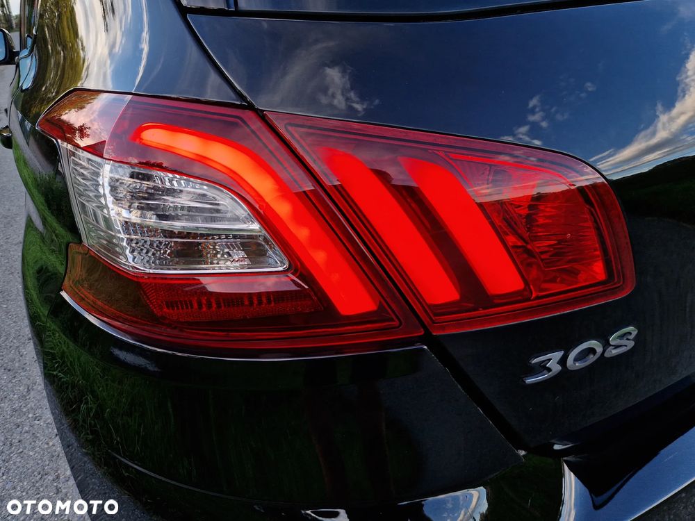 Peugeot 308 PureTech 130 EAT6 Stop & Start Active - 29