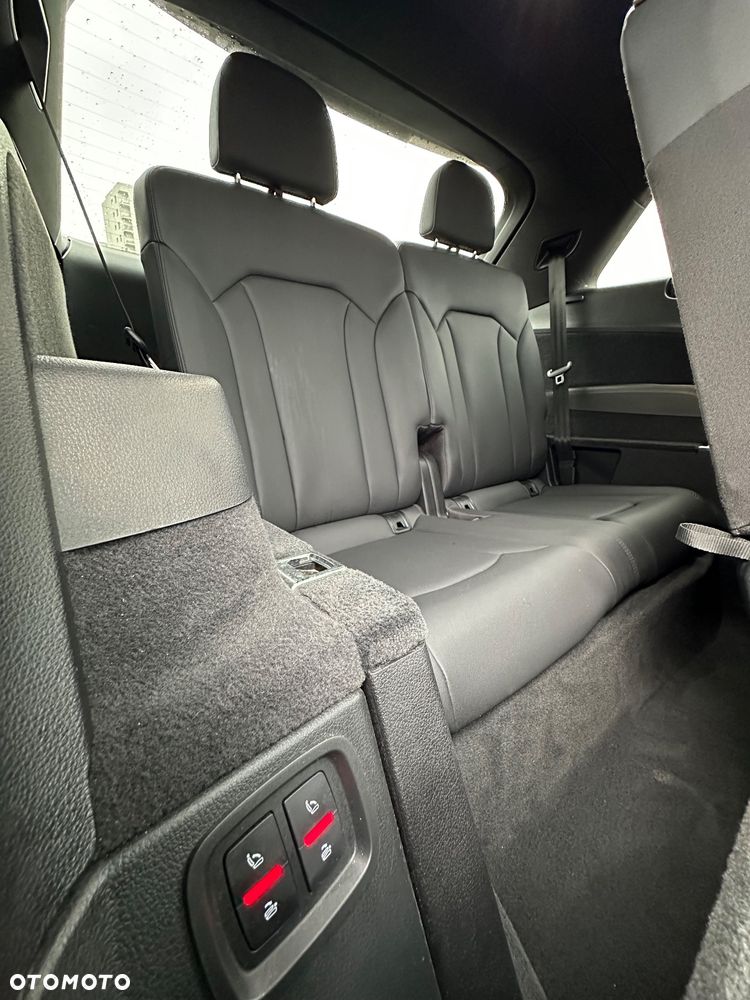 Audi Q7 SUV TFSI quattro 250 kW tiptronic - 19