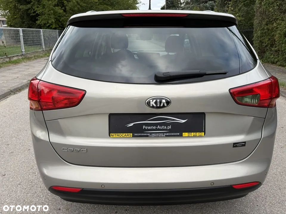 Kia Ceed 1.6 GDI SW Platinum Edition - 7