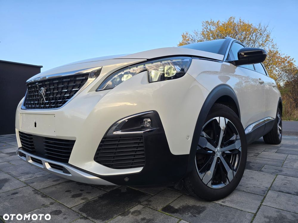 Peugeot 5008 - 10