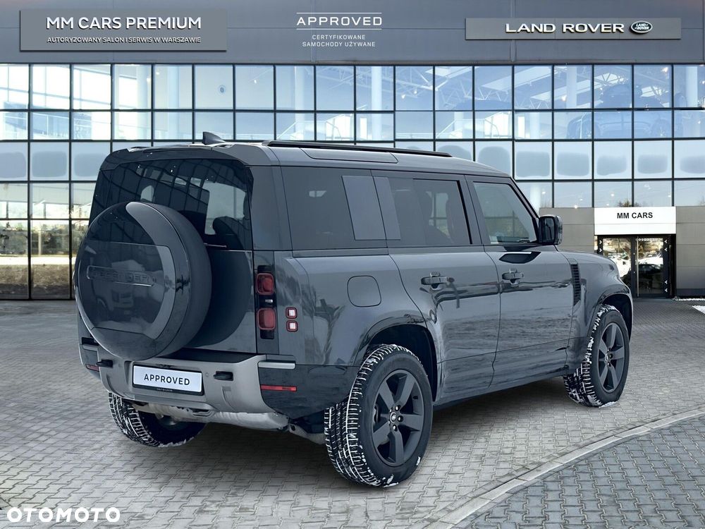 Land Rover Defender - 7