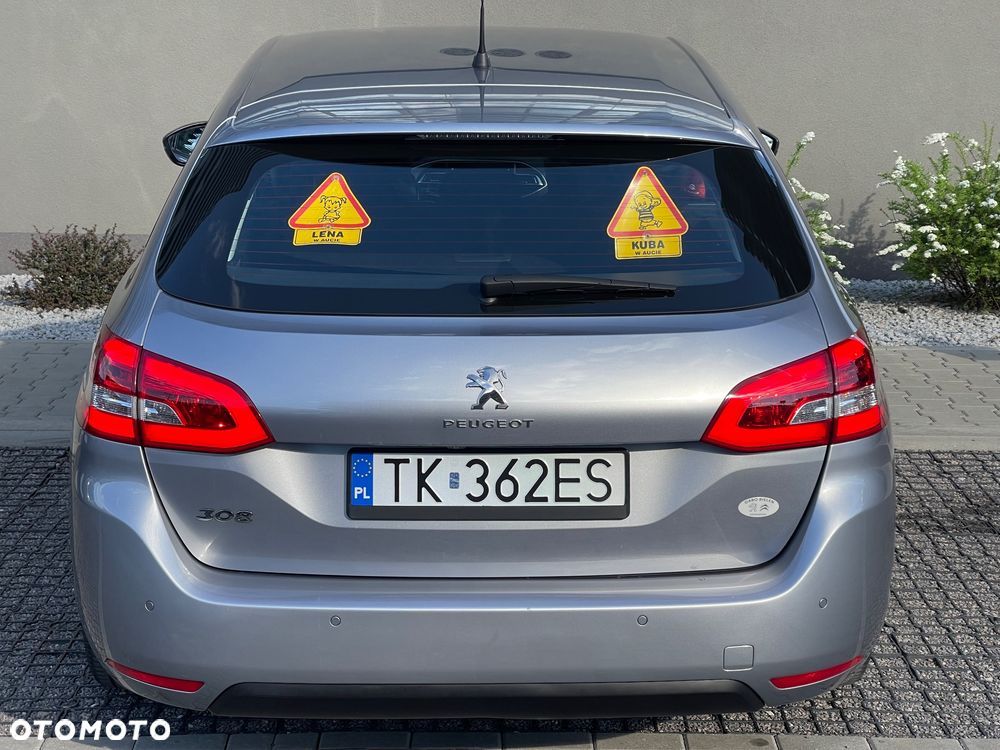 Peugeot 308 1.5 BlueHDi Active Pack Business S&S EAT8 - 5