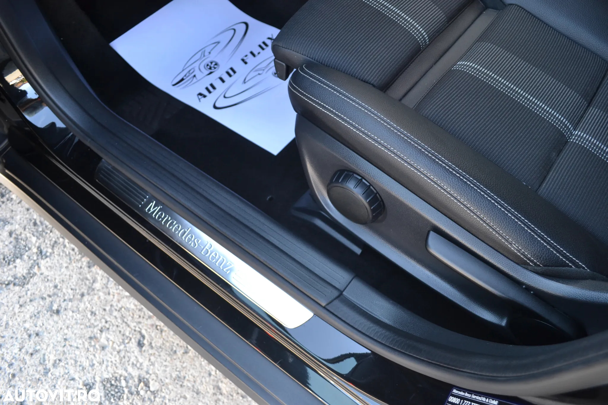 Mercedes-Benz GLA 200 7G-DCT Urban - 9