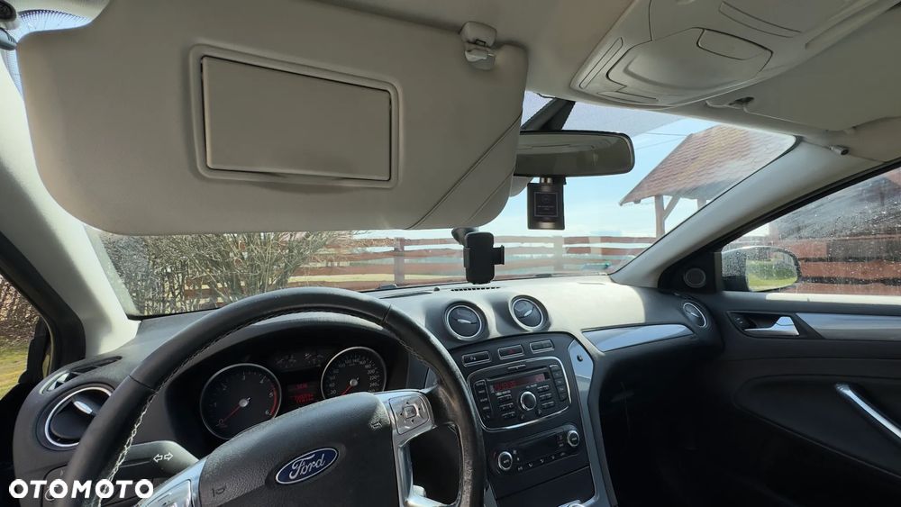 Ford Mondeo 2.0 TDCi Titanium - 12