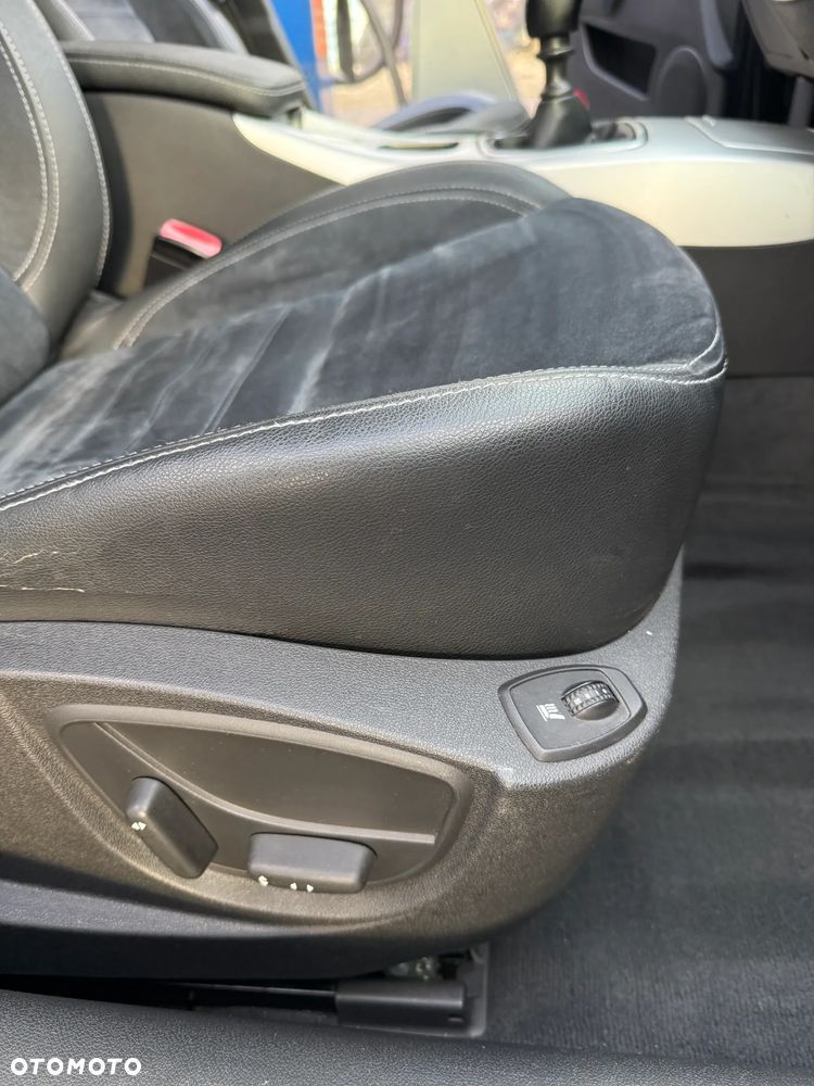 Renault Laguna dCi 150 FAP Dynamique - 17