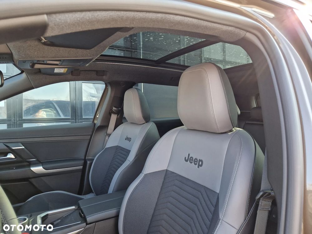 Jeep Compass 1.2 T3 mHEV First Edition FWD DCT - 10