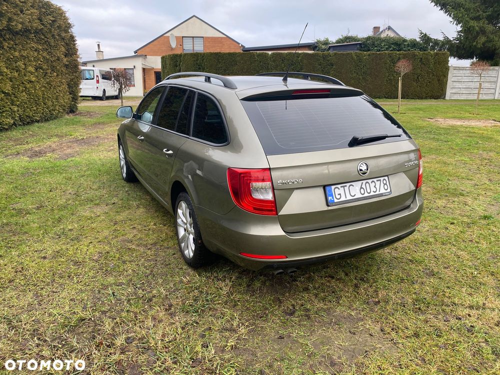 Skoda Superb 1.6 TDI Active Greenline - 5