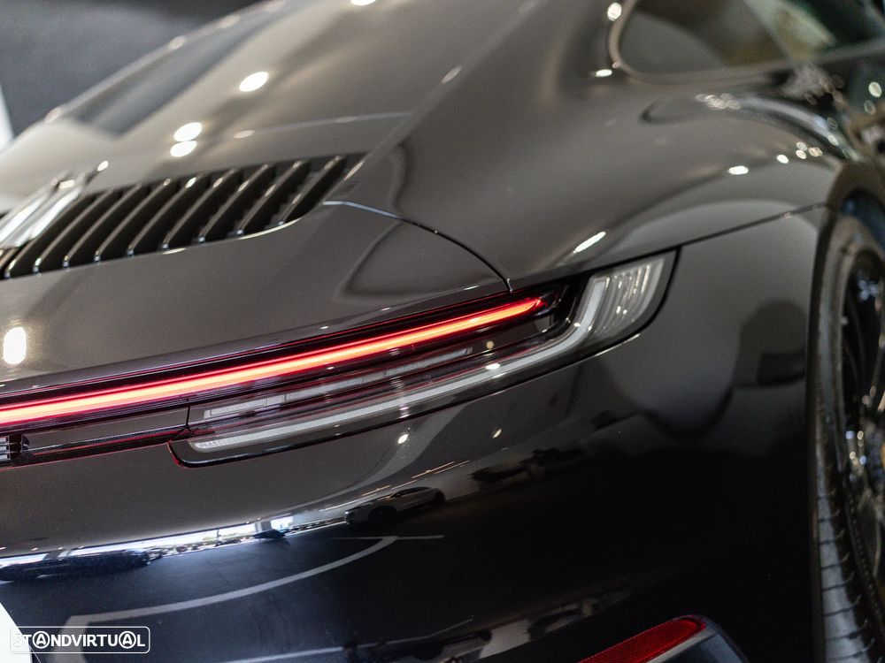 Porsche 911 (992) Carrera GTS PDK - 12