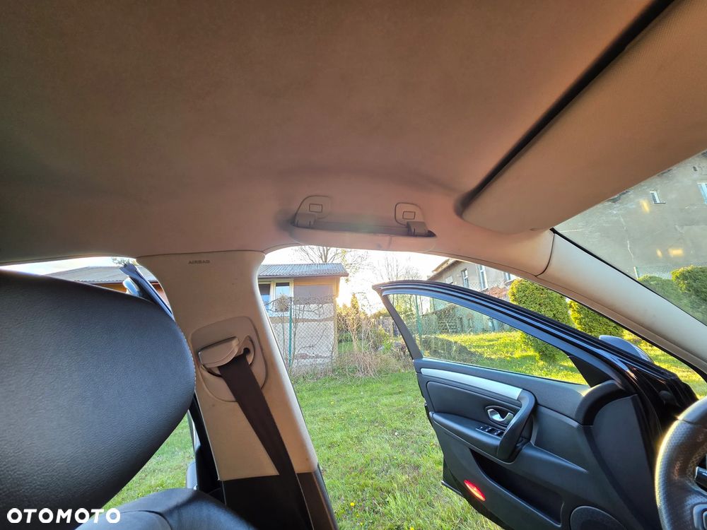 Renault Laguna 2.0 DCi FAP GT - 13