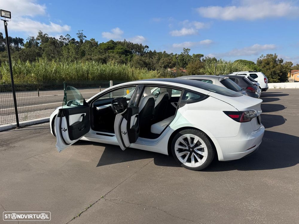 Tesla Model 3 Standard RWD - 3
