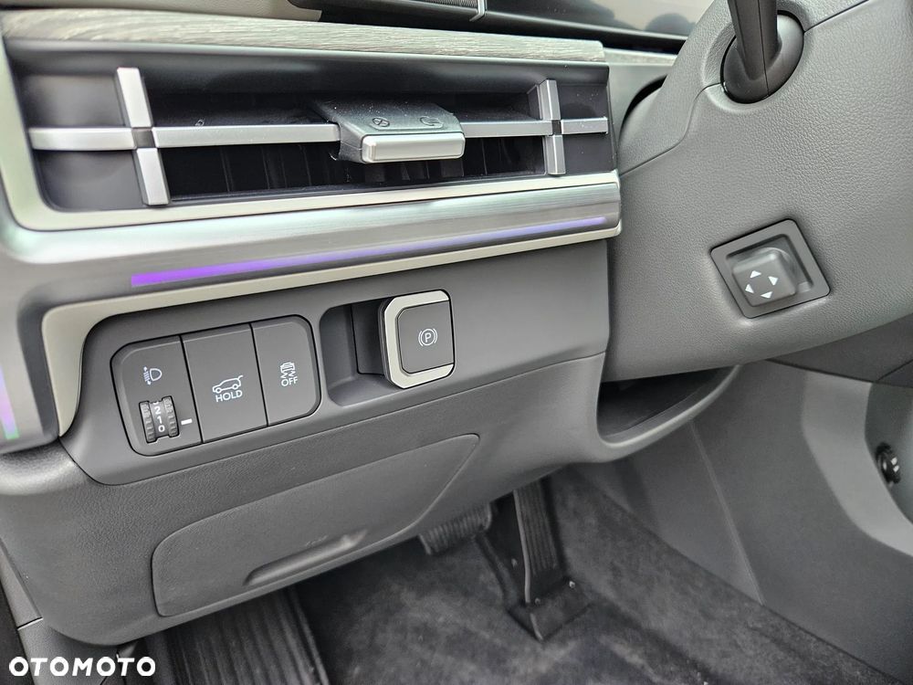Hyundai Santa Fe 1.6 T-GDI HEV Platinum 4WD 7os - 27