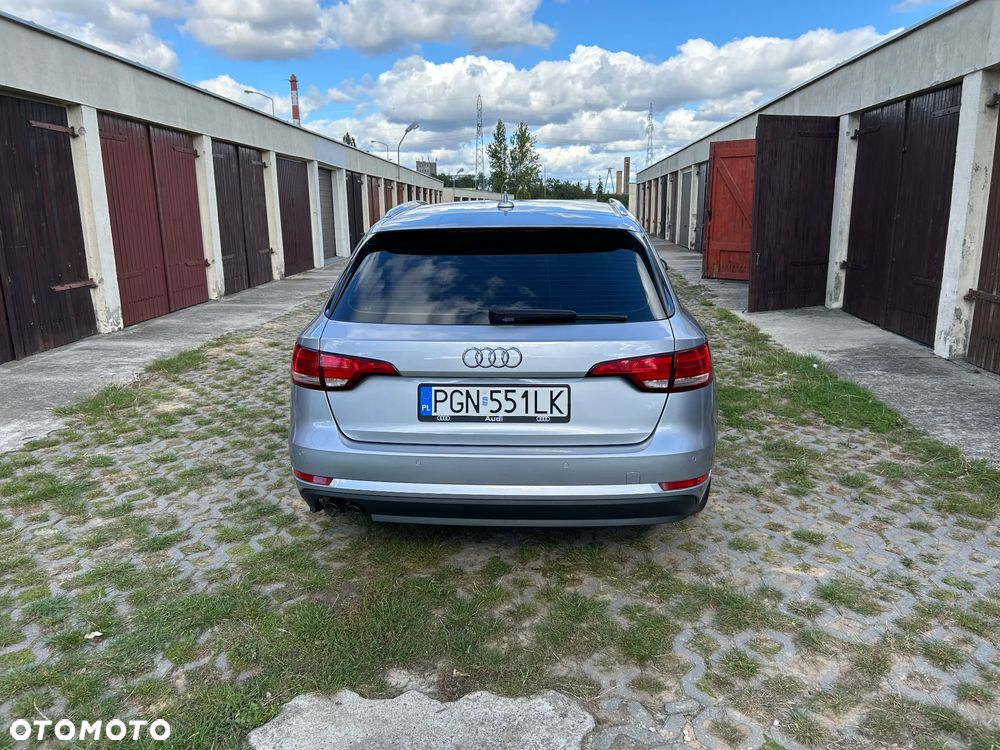 Audi A4 - 5