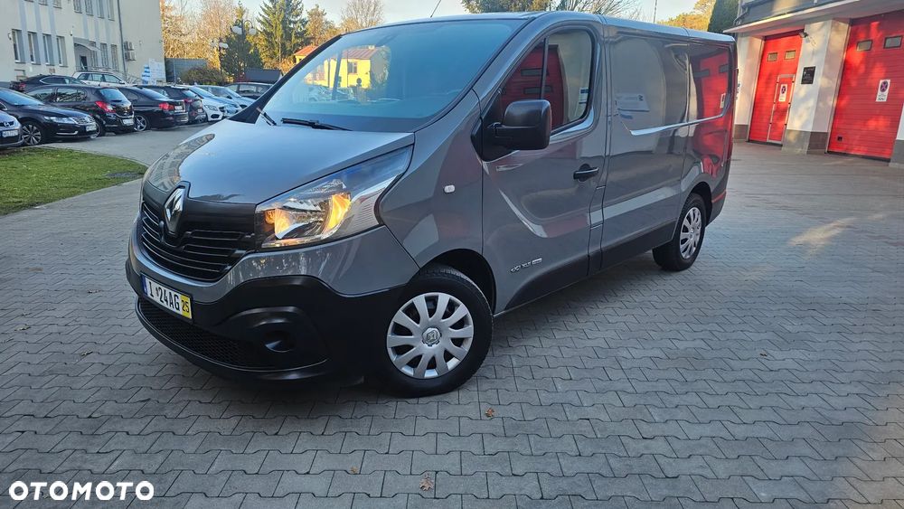 Renault Trafic - 2