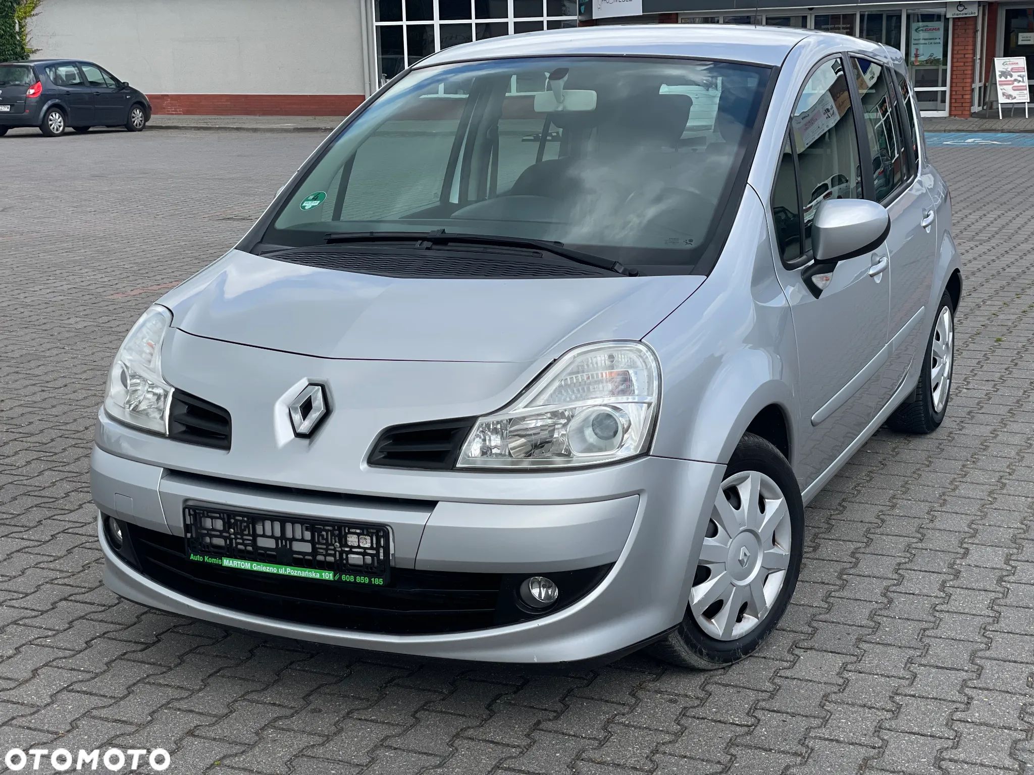 Renault Modus Grand 1.2 16V TCE Dynamique - 1