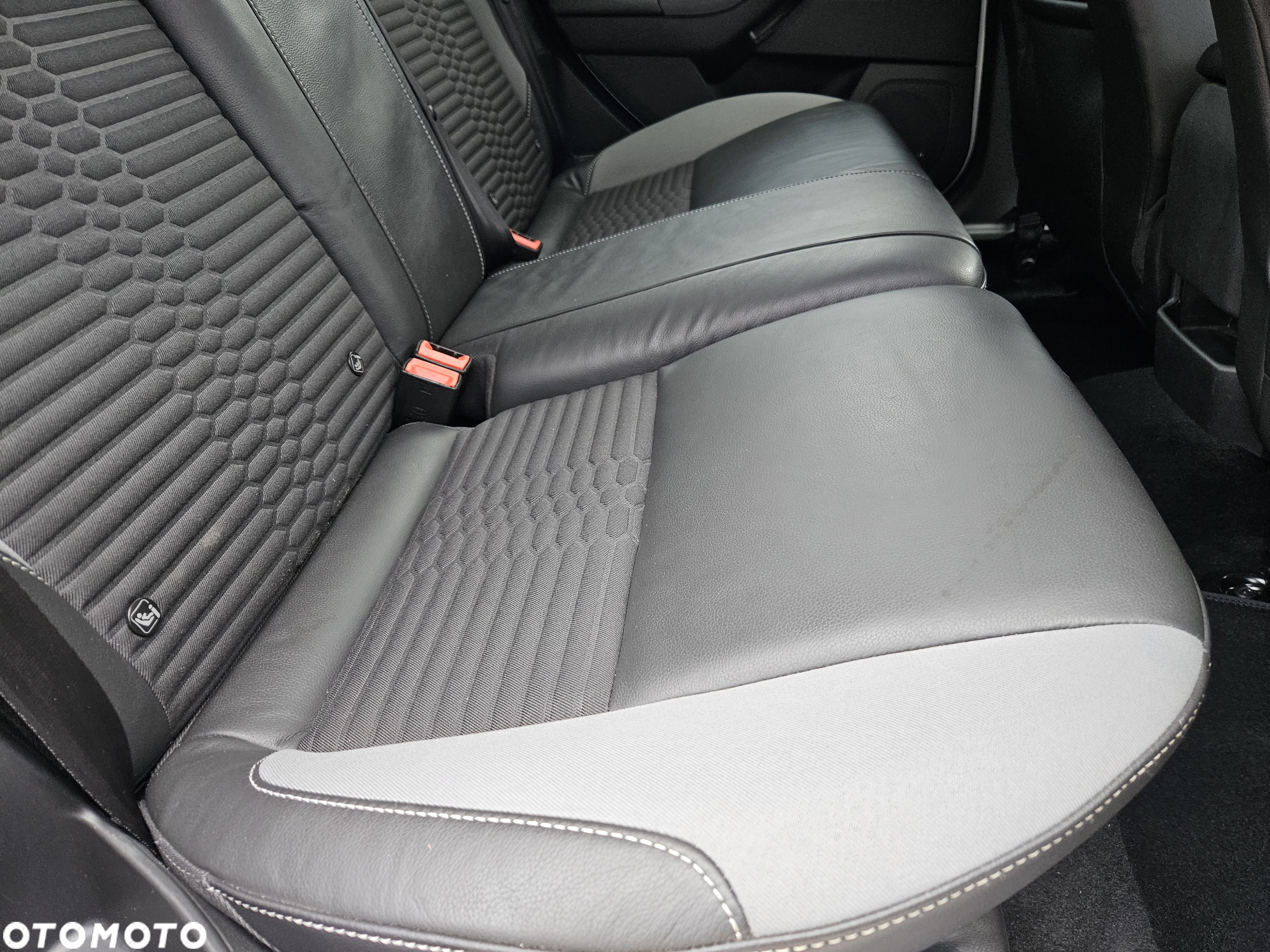 Ford Focus 2.0 TDCi ST - 23