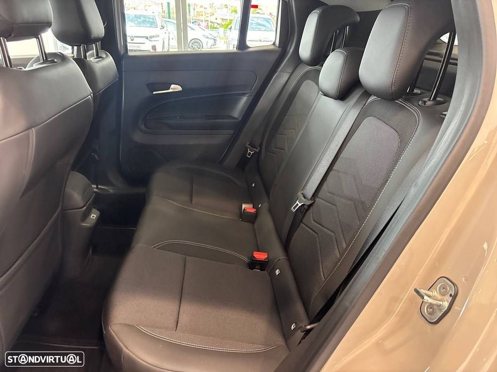 Jeep Avenger 1.2 GSE T3 Summit - 10