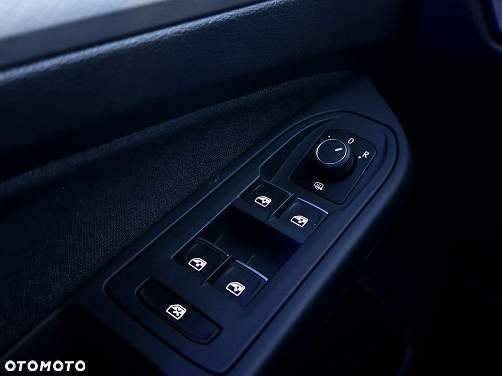 Volkswagen Golf - 12