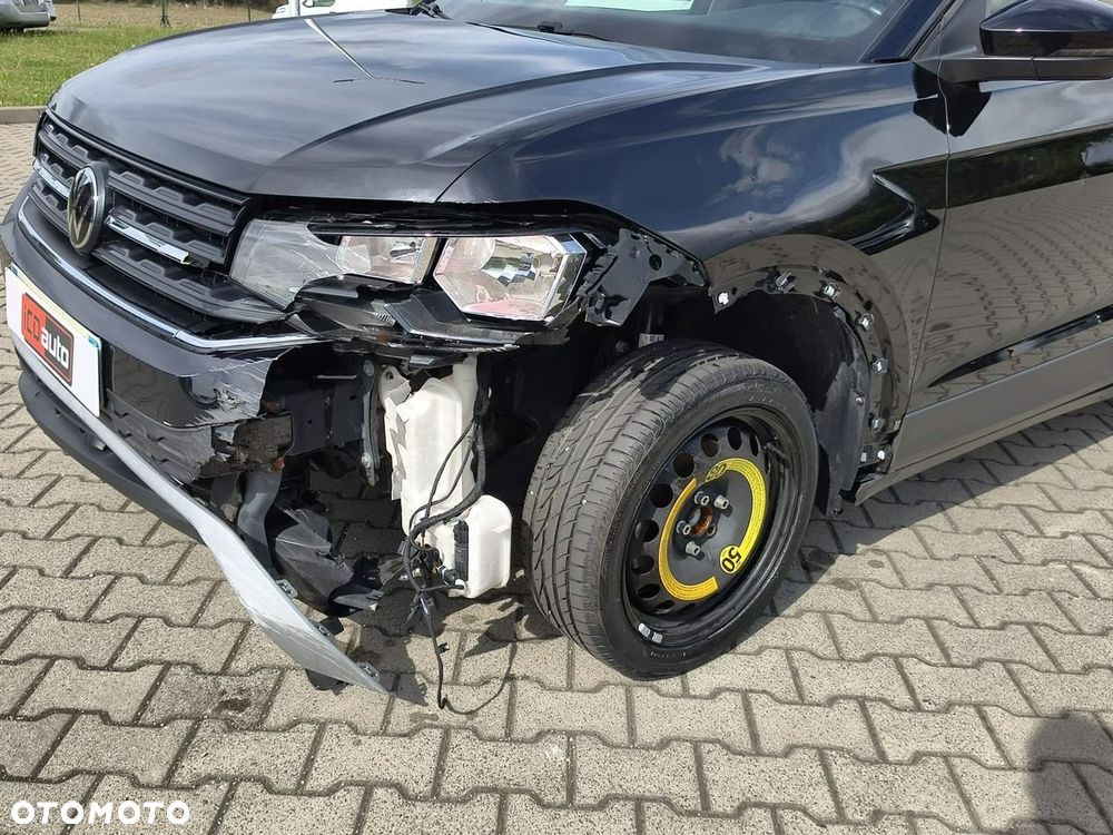 Volkswagen T-Cross - 24