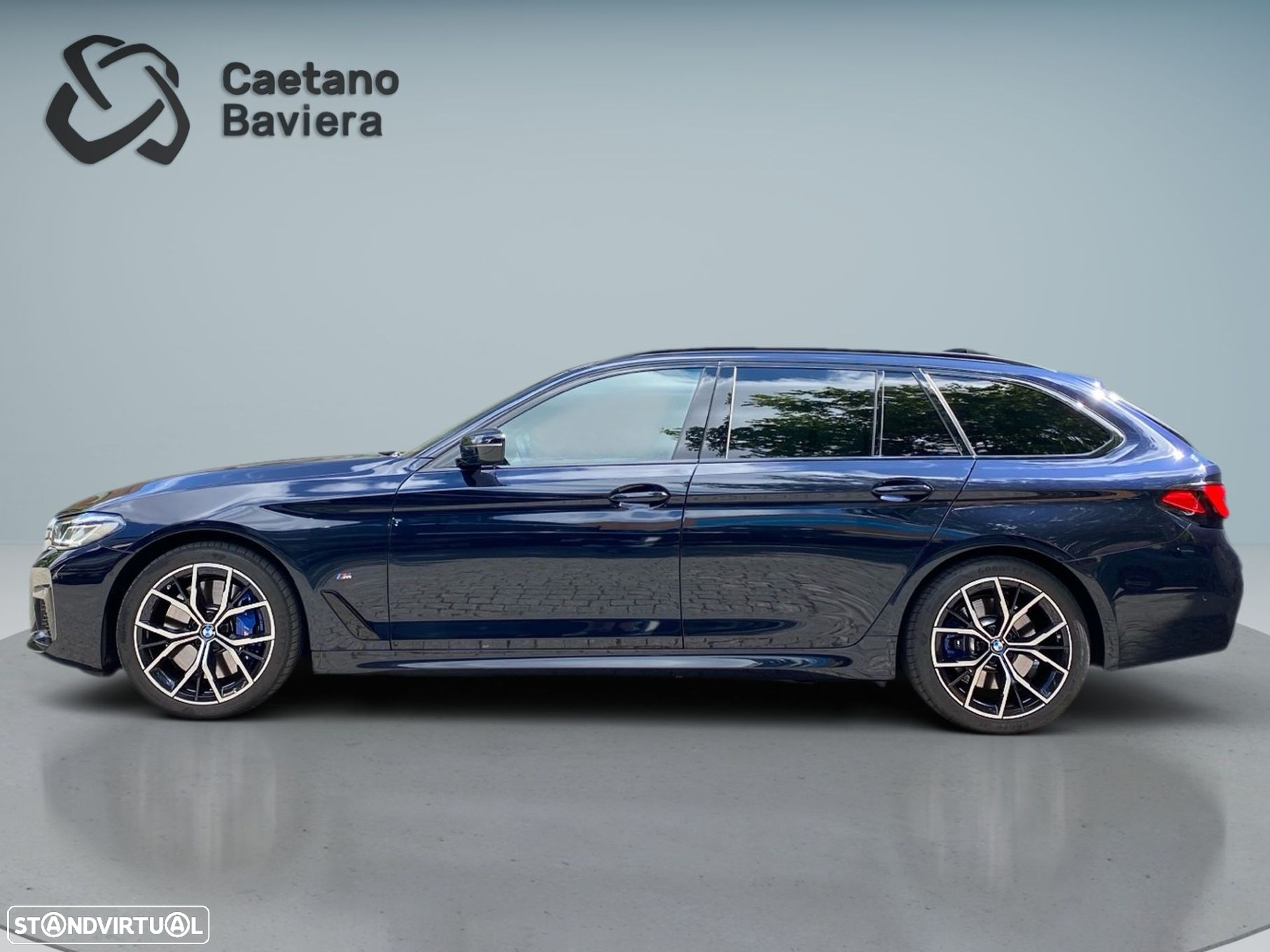 BMW 540 d xDrive Pack Desportivo M Auto - 36