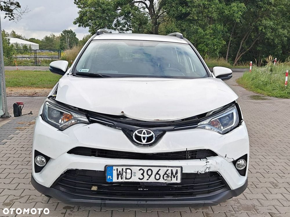 Toyota RAV4 - 2