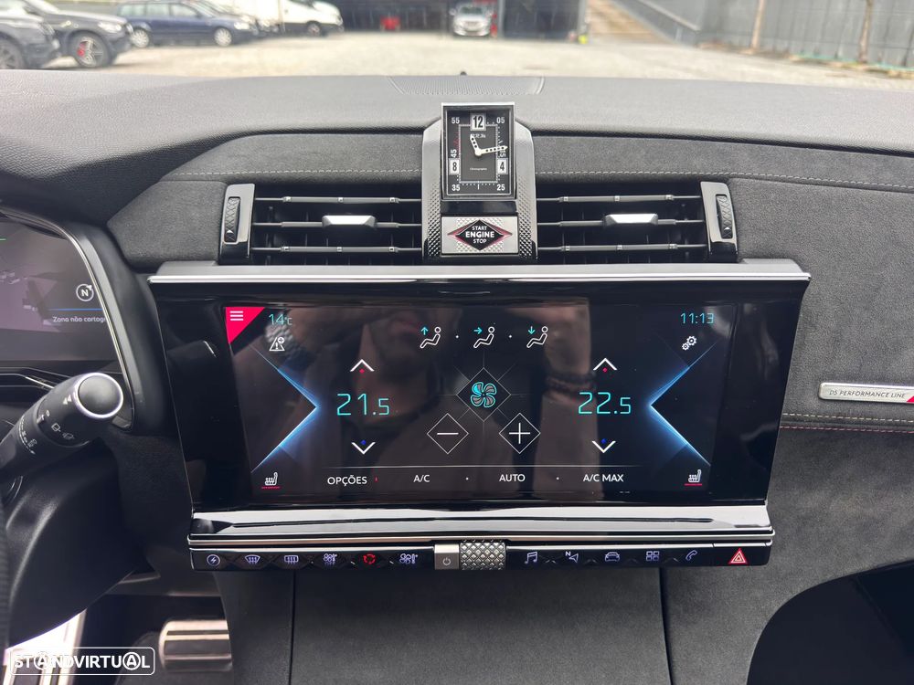 DS DS7 4x4 300 Performance Line - 27