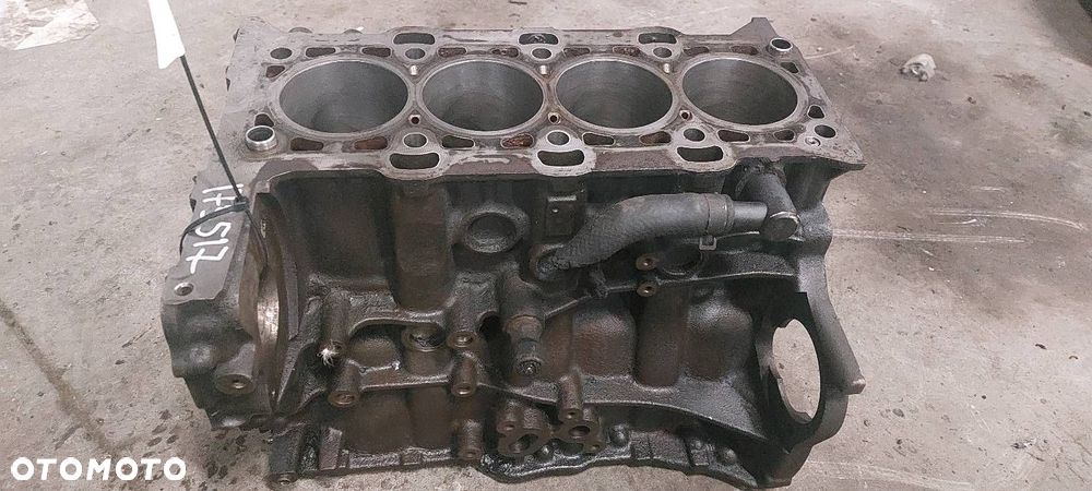 BLOK SILNIKA + TŁOKI D4HA HYUNDAI 2.0 CRDI KIA NOMINAŁ - 1