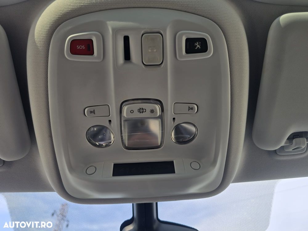 Peugeot 308 - 13