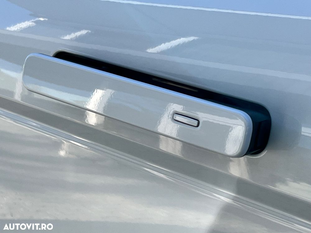 Land Rover Range Rover Evoque 2.0 P300 R-Dynamic - 37