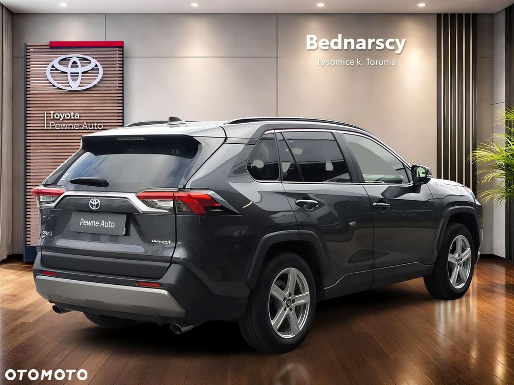 Toyota RAV4 - 5