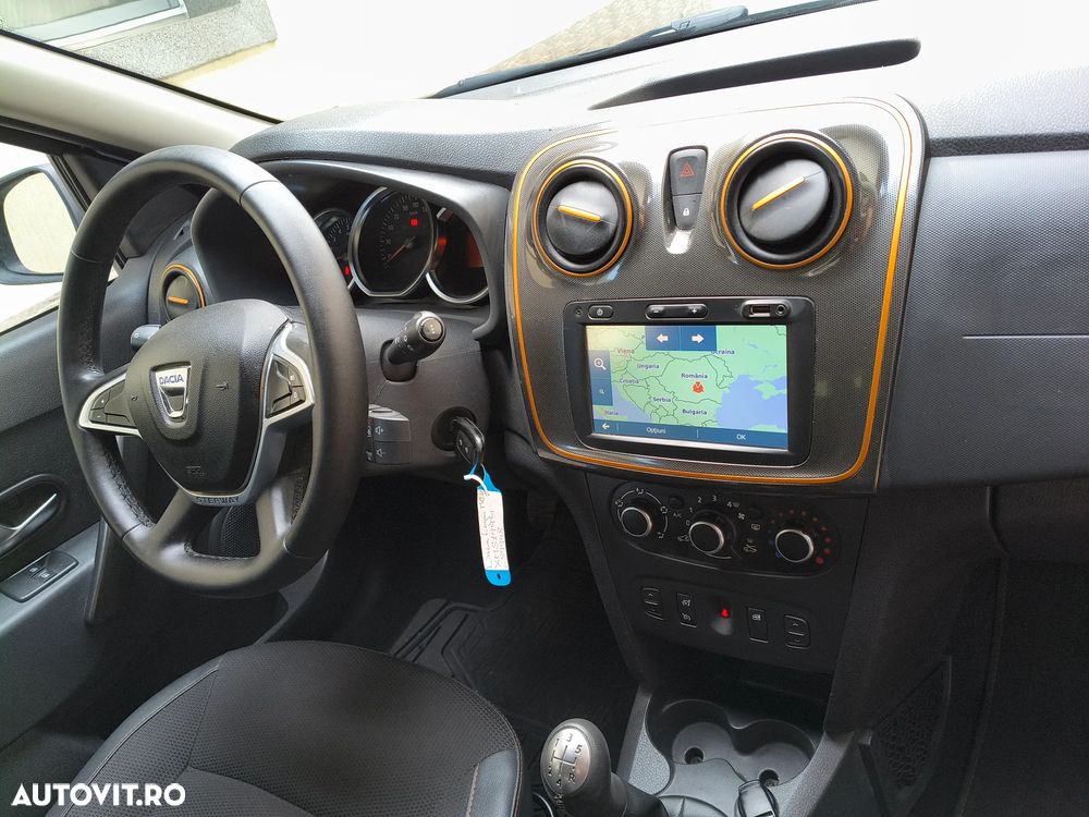 Dacia Logan Stepway 0.9 TCe - 6