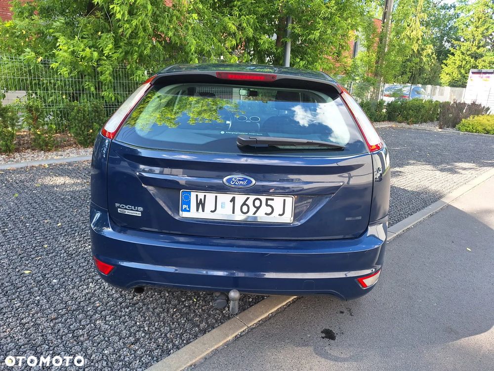 Ford Focus 1.8 Style - 11